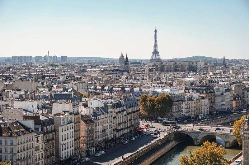 Photo aérienne de la ville de Paris prise par le photographe Alexander Kagan